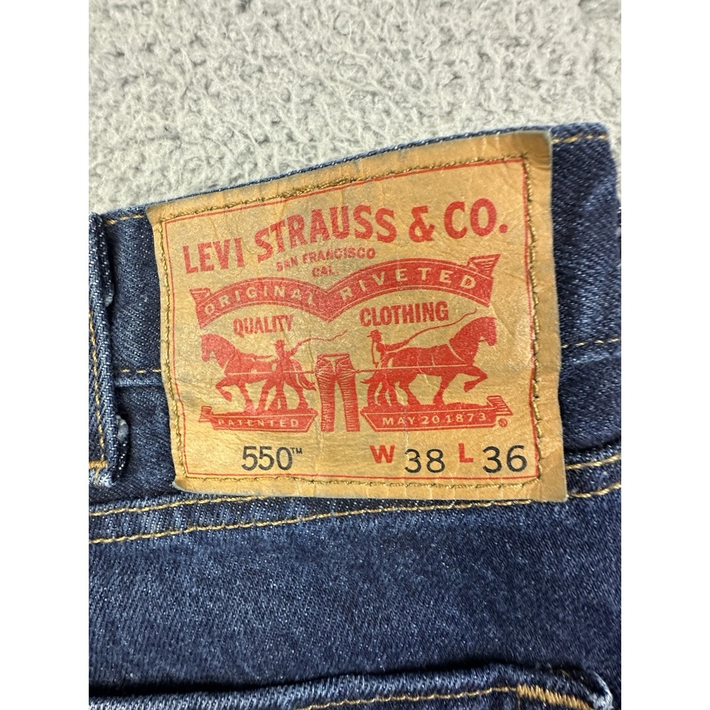 Levis 550 Jeans Mens 38x36 (Fits 38x31) Medium Wash Blue Relaxed Fit - Picture 5 of 13